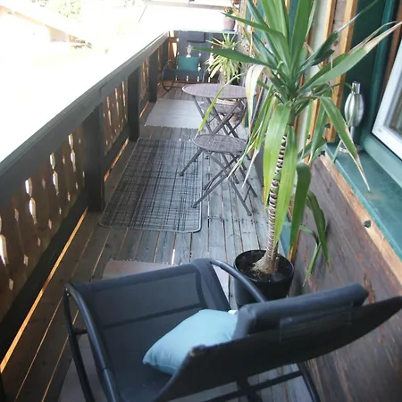 Sattelberg Apartman *